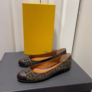 $875+NEW FENDI Tabacco Ballerina Zucca Flats Sz IT 39.5/US 9.5